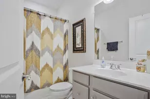 9724 Glassy Creek Way, Upper Marlboro, MD 20772 - Photo 20
