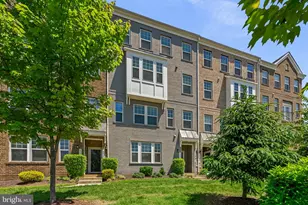 2708 Duvall Ridge Rd, Landover, MD 20785 - Photo 32