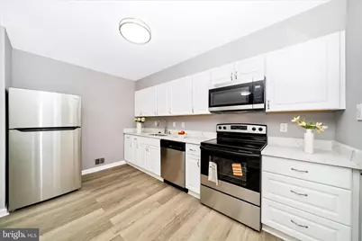 2702 Kenton Place, Temple Hills, MD 20748 - Photo 18