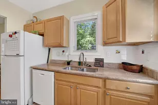 3913 Madison St, Hyattsville, MD 20781 - Photo 8