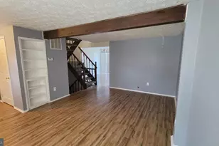 7626 Green Willow Ct, Landover, MD 20785 - Photo 16