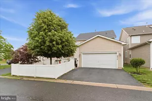 2212 St Josephs Dr, Bowie, MD 20721 - Photo 42