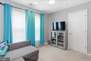 2212 St Josephs Dr, Bowie, MD 20721 - Photo 28