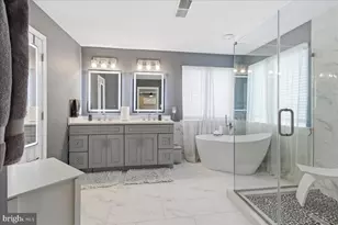 2212 St Josephs Dr, Bowie, MD 20721 - Photo 18
