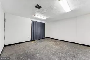 1004 White Oak Dr, Oxon Hill, MD 20745 - Photo 24