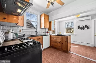 3209 Varnum St, Mount Rainier, MD 20712 - Photo 10