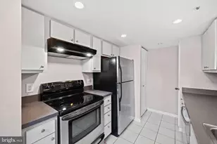14037 Vista Dr, Laurel, MD 20707 - Photo 4