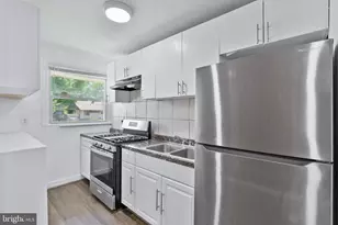 7634 Normandy Rd, Landover, MD 20785 - Photo 2
