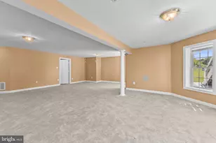 2501 Friendship Heights Dr, Fort Washington, MD 20744 - Photo 32