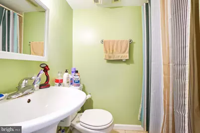 7218 Glenridge, Hyattsville, MD 20784 - Photo 24