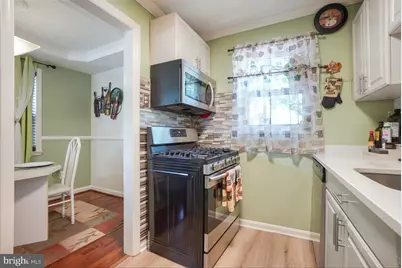 7218 Glenridge, Hyattsville, MD 20784 - Photo 12