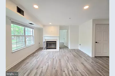 9720 Lake Pointe Court #101, Upper Marlboro, MD 20774 - Photo 14