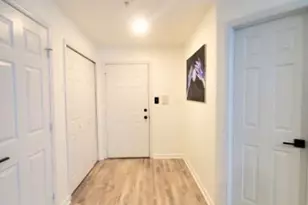 9720 Lake Pointe Ct, Upper Marlboro, MD 20774 - Photo 2