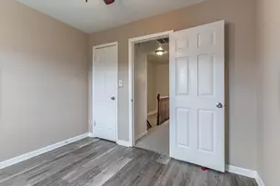 5922 Surratts Village Dr, Clinton, MD 20735 - Photo 30
