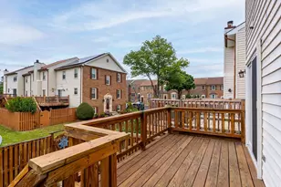 5922 Surratts Village Dr, Clinton, MD 20735 - Photo 18