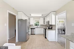 3826 Winchester Ln, Bowie, MD 20715 - Photo 20