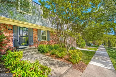 5958 Westchester Park Drive, College Park, MD 20740 - Photo 2