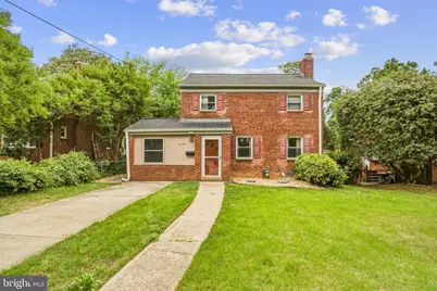 5803 Dewey, Landover, MD 20785 - Photo 2
