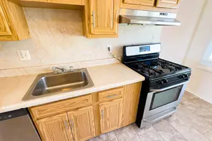 6631 Auburn Ave, Hyattsville, MD 20784 - Photo 8