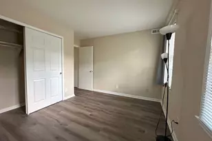 6018 Westchester Park Dr, College Park, MD 20740 - Photo 16