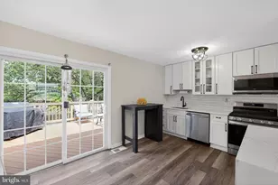 4328 Canyonview Dr, Upper Marlboro, MD 20772 - Photo 8