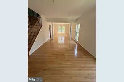 911 Lake Front Drive, Bowie, MD 20721 - Photo 2