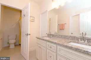 5705 Crestwood Pl, Riverdale, MD 20737 - Photo 16