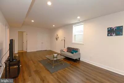 5705 Crestwood Place, Riverdale, MD 20737 - Photo 8