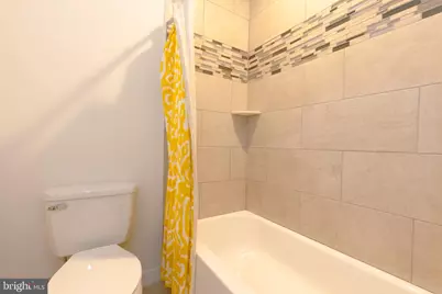 5705 Crestwood Place, Riverdale, MD 20737 - Photo 12