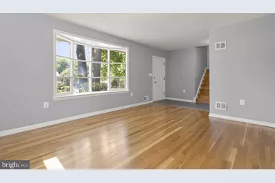 9109 Drake Place, College Park, MD 20740 - Photo 6