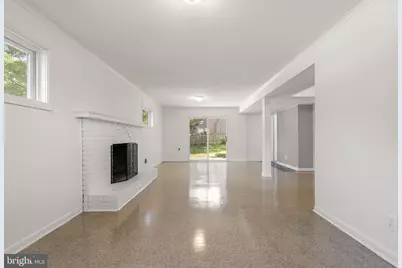9109 Drake Place, College Park, MD 20740 - Photo 24