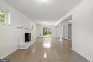 9109 Drake Pl, College Park, MD 20740 - Photo 24
