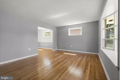 9109 Drake Place, College Park, MD 20740 - Photo 4