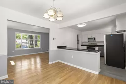 9109 Drake Place, College Park, MD 20740 - Photo 10