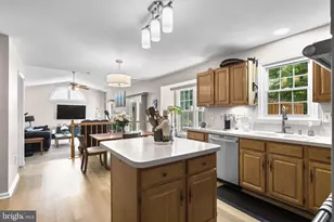 14021 Heatherstone Dr, Bowie, MD 20720 - Photo 10