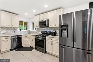 10111 Green Forest, Adelphi, MD 20783 - Photo 10