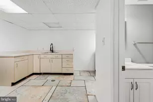 10111 Green Forest, Adelphi, MD 20783 - Photo 28