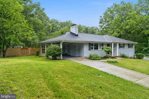 10111 Green Forest, Adelphi, MD 20783 - Photo 2