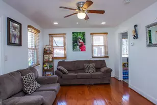 3709 Kennedy Pl, Hyattsville, MD 20782 - Photo 4