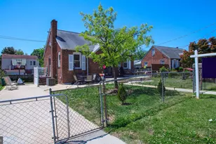 3709 Kennedy Pl, Hyattsville, MD 20782 - Photo 2