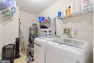 14858 London Ln, Bowie, MD 20715 - Photo 40