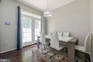 4004 Meadow Trail Ln, Hyattsville, MD 20784 - Photo 12