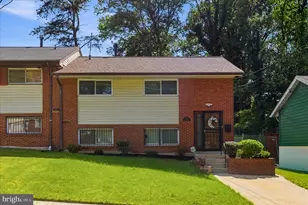 824 Booker Dr, Capitol Heights, MD 20743 - Photo 2