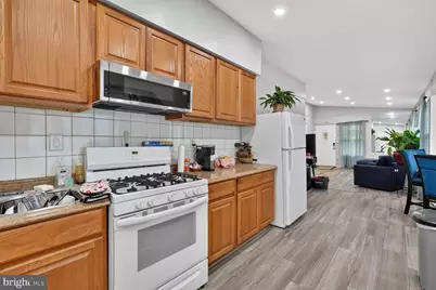221 Seneca Drive, Oxon Hill, MD 20745 - Photo 10