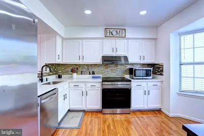 8239 Londonderry Court, Laurel, MD 20707 - Photo 16