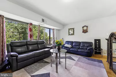 5215 Newton Street #202, Bladensburg, MD 20710 - Photo 2