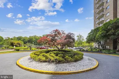 1836 Metzerott Road #1524, Hyattsville, MD 20783 - Photo 4