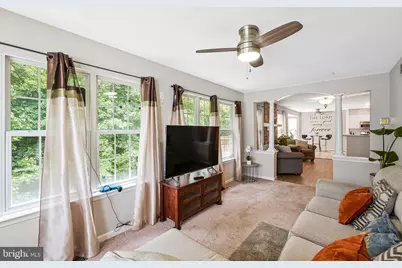 1617 Shady Glen Drive, District Heights, MD 20747 - Photo 10