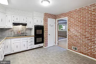 11410 Mary Catherine Drive, Clinton, MD 20735 - Photo 14