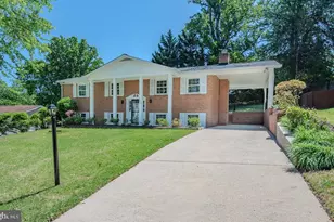 12804 Peace Dr, Fort Washington, MD 20744 - Photo 2